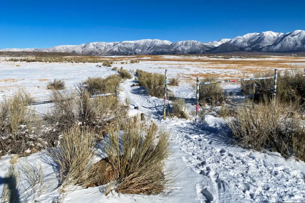 hilltop hot springs